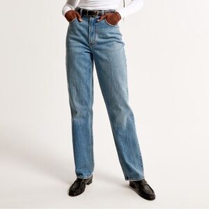 Brand NWT! Abercrombie Ultra High Rise 90’s jeans, size 27R, color Medium